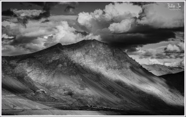 FIne Art Black and White Photography in Kaza