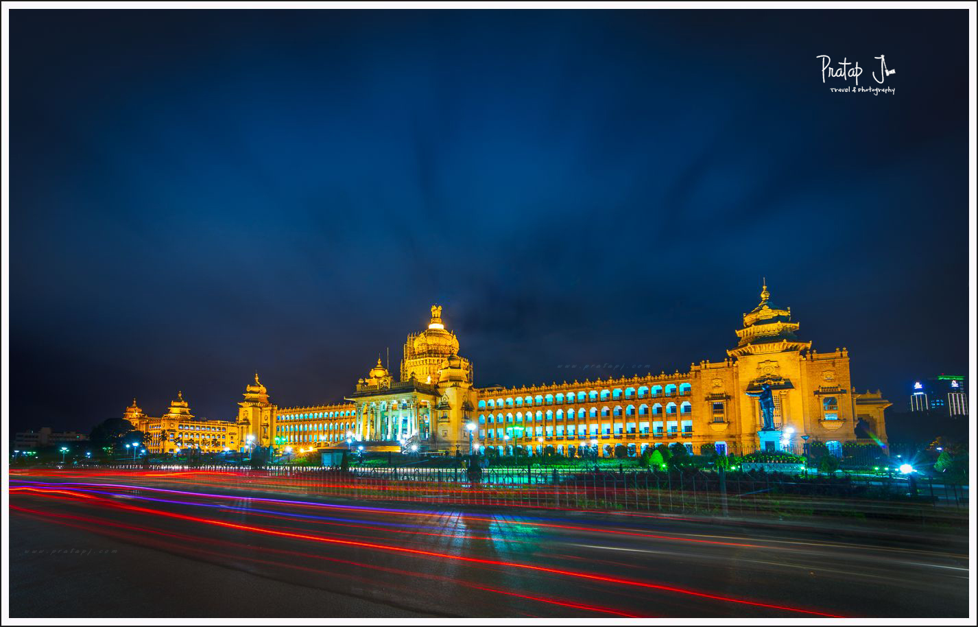 Vidhana Soudha, Bangalore (Karnataka) | Timings, Entry Fees, Photos