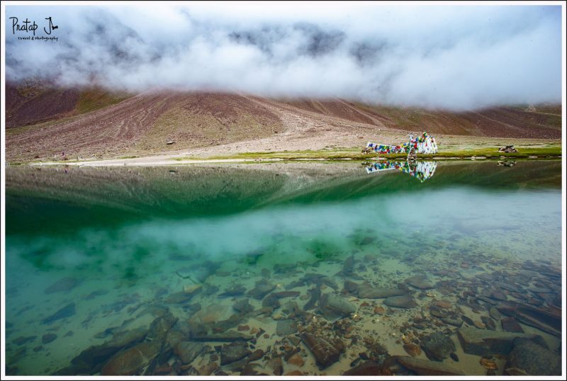 Turquoise waters at Chandratal Lake