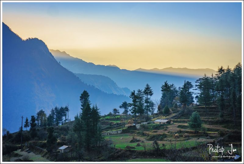 Sun rays through the mountain edge